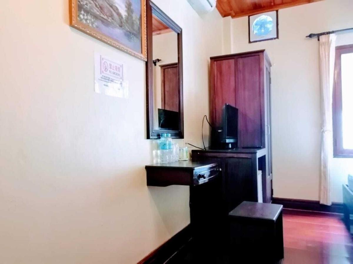 Phone Praseuth pensión Luang Prabang Exterior foto