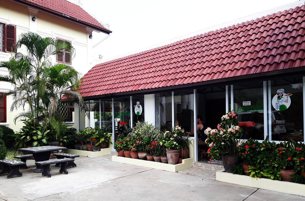 Phone Praseuth pensión Luang Prabang Exterior foto