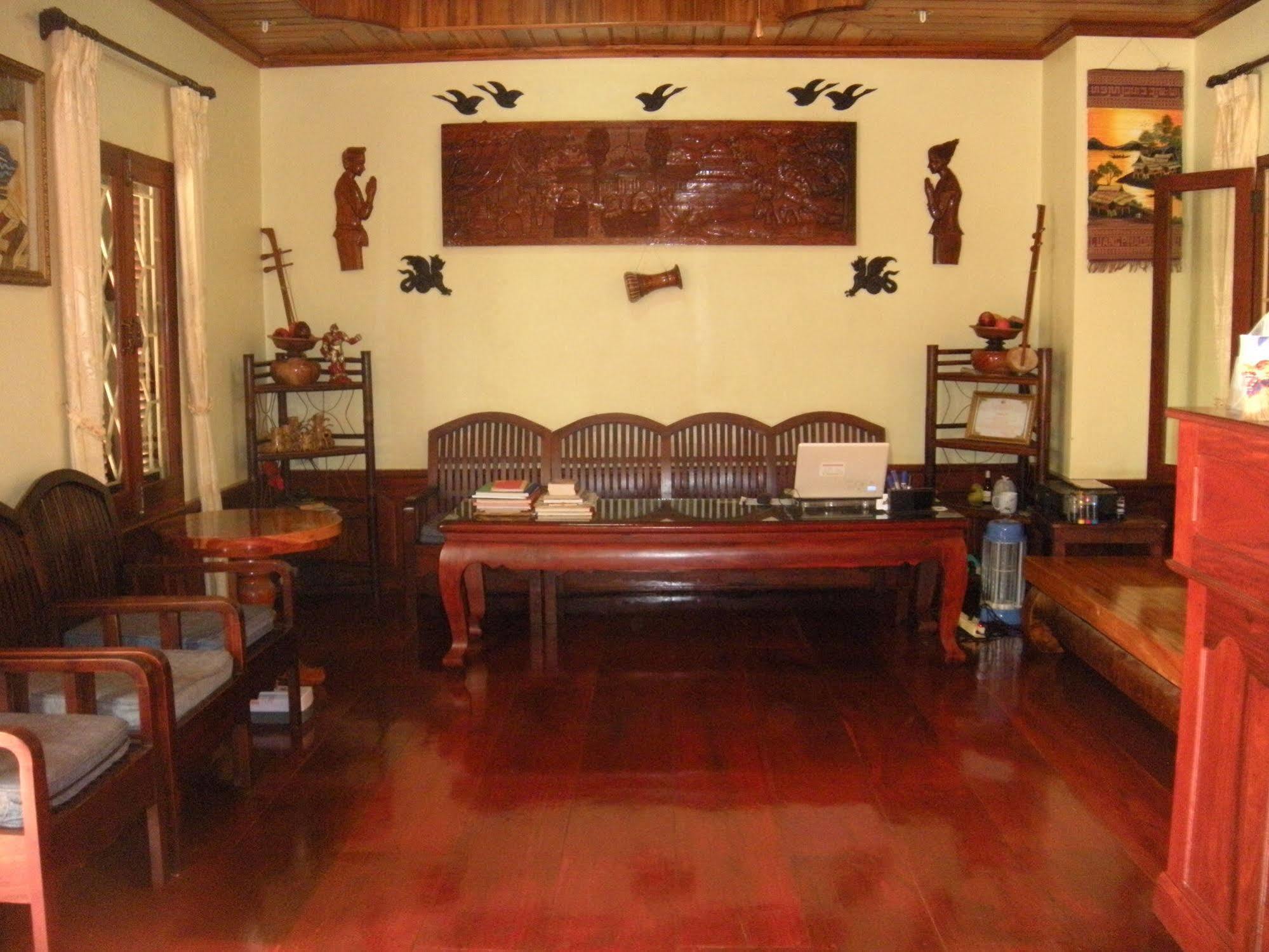 Phone Praseuth pensión Luang Prabang Exterior foto